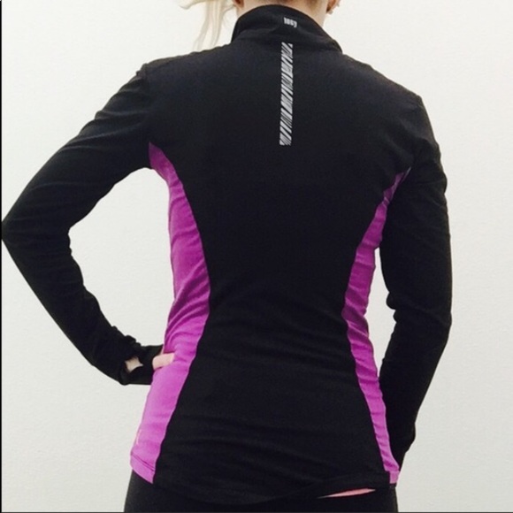 Lucy Black purple pullover - Picture 3 of 5